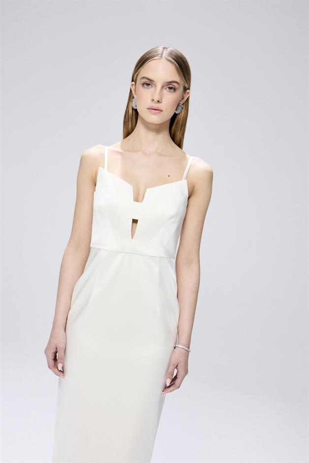 Degaje Detaylı Yırtmaçlı Ekru Midi Elbise