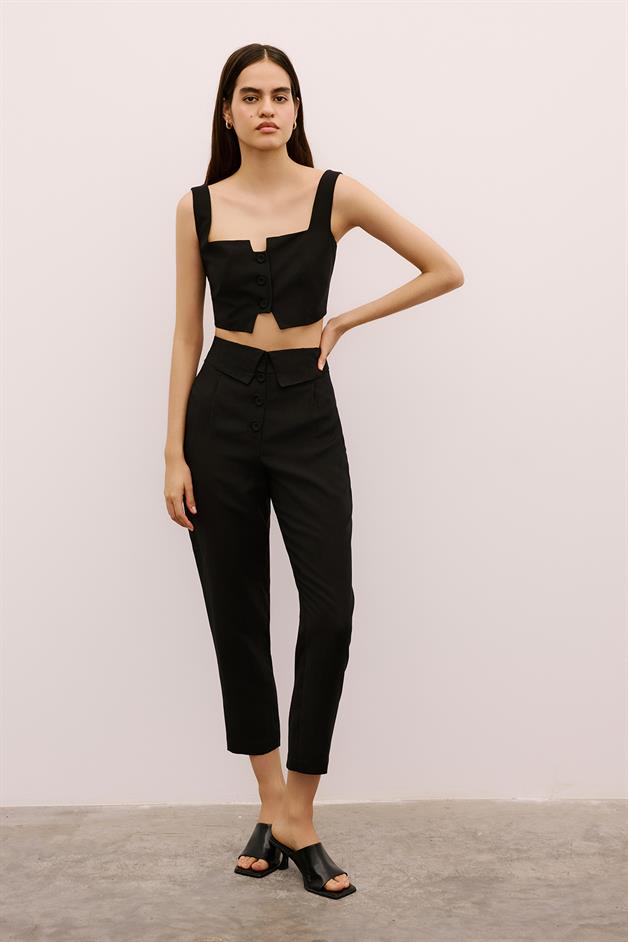 Cut-Out Square Neck Black Crop Bustier