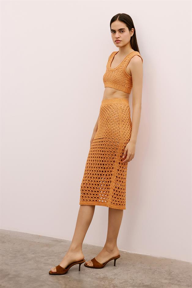 Open-Knit Ribbed Orange Midi Skirt