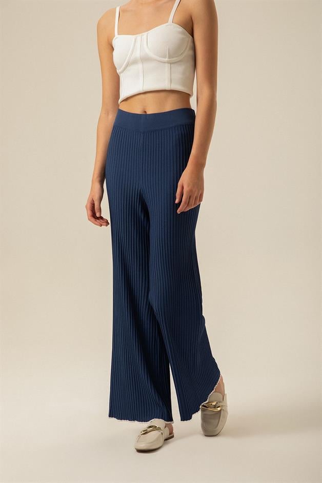 Dökümlü İndigo Triko Pantolon