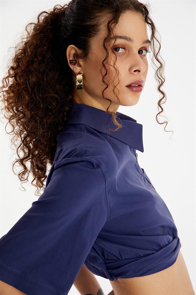 Zip-Up Blue Crop Shirt