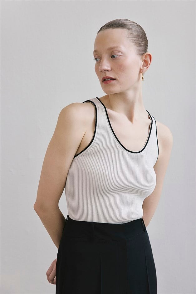 Fitilli V Yaka Triko Bej Atlet