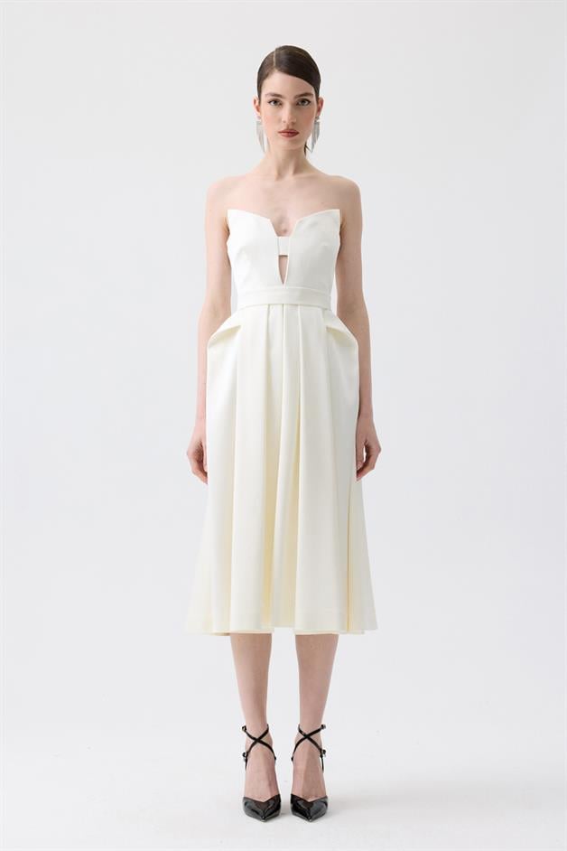 Göğüs Dekolteli Ekru Midi Elbise