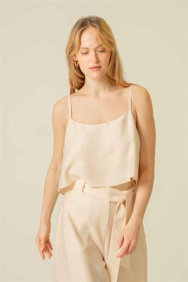 İnce Askılı Bej Crop Top