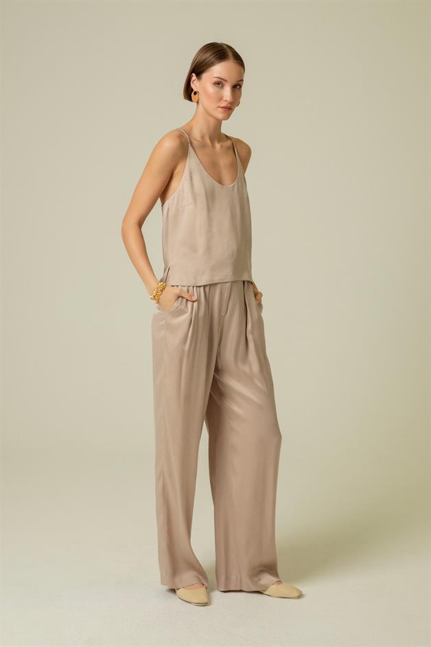 İnce Askılı Pudra Büstiyer