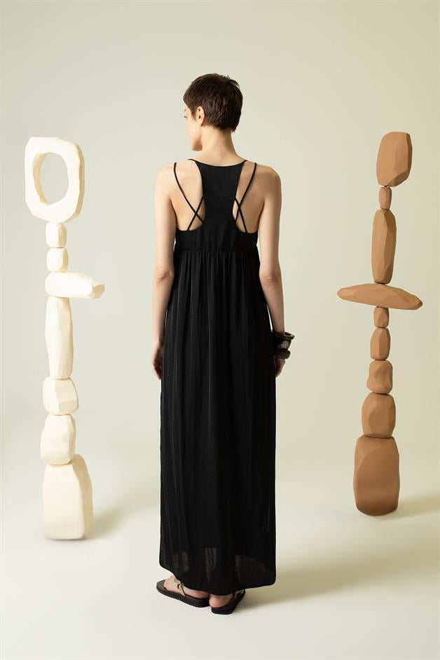 Thin Strap Relaxed Fit Black Long Dress