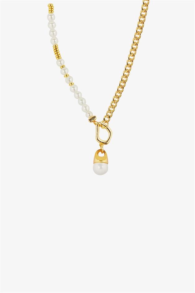 Pearl Detailed Gold Necklace  