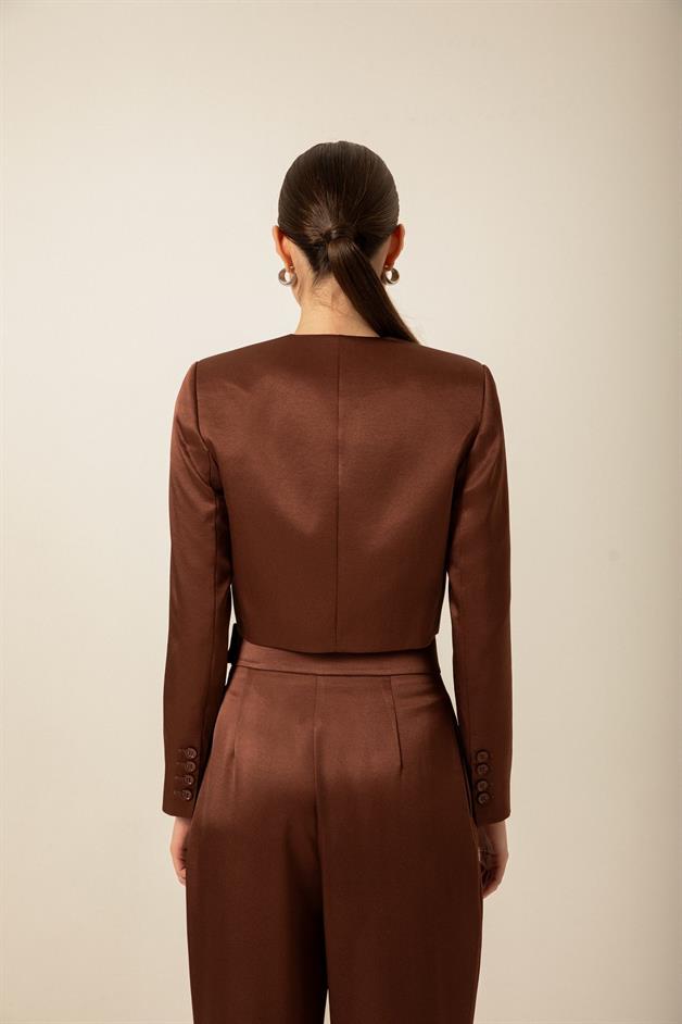 Kahverengi Saten Crop Ceket