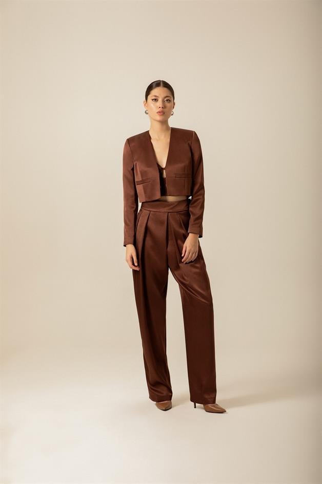 Kahverengi Saten Crop Ceket