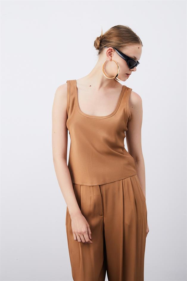 Kahverengi Saten Top