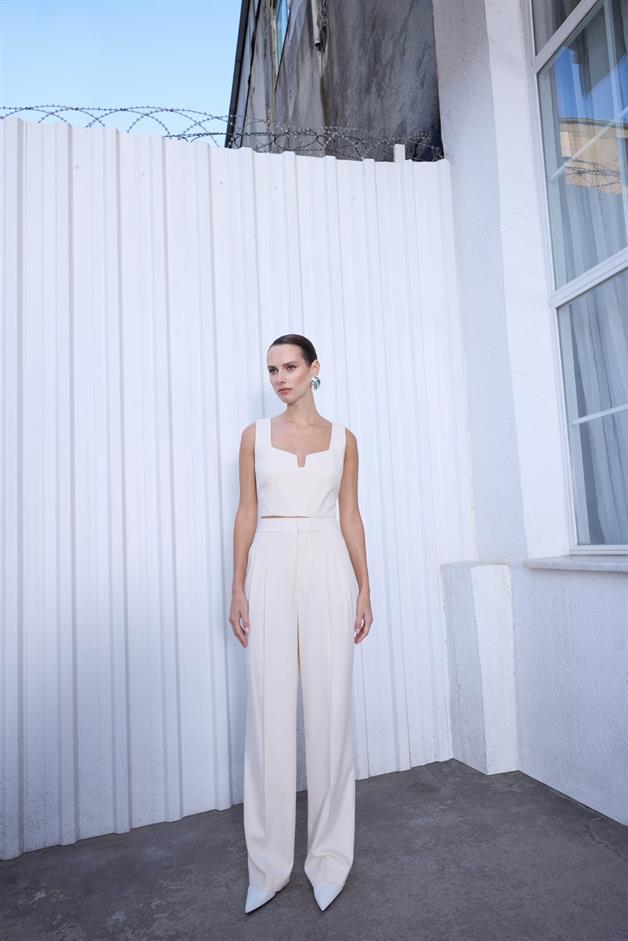 Thick Strap Ecru Bustier