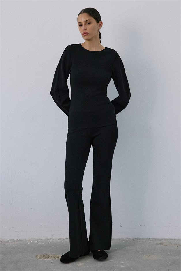 Boat Neck Barrel Fit Knit Black Sweater