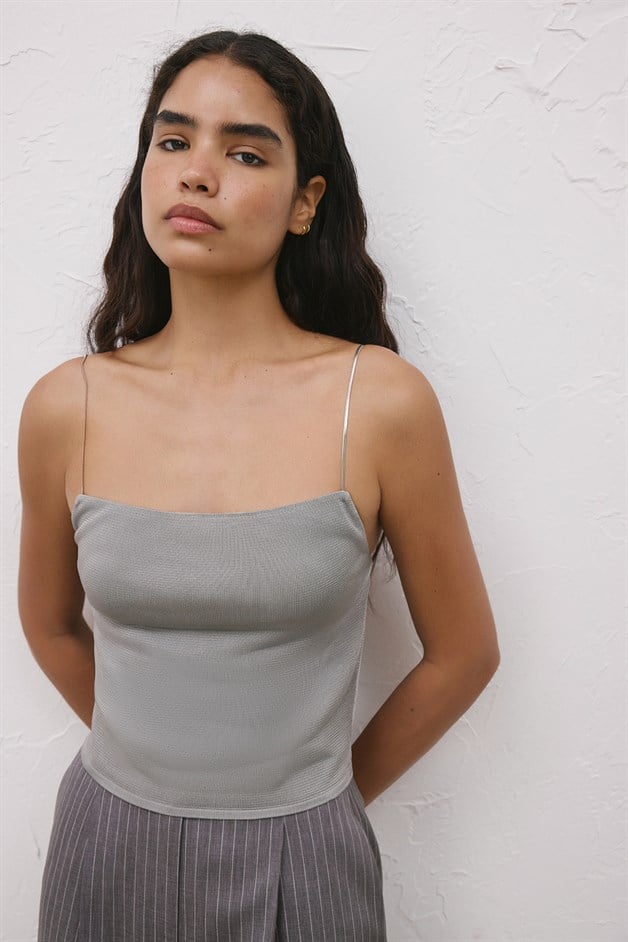 Metal Strap Backless Grey Knit Blouse