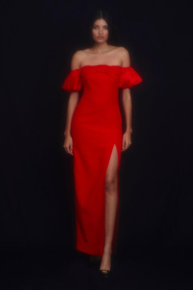Omzu Açık Yırtmaçlı Kırmızı Elbise | Online Sipariş