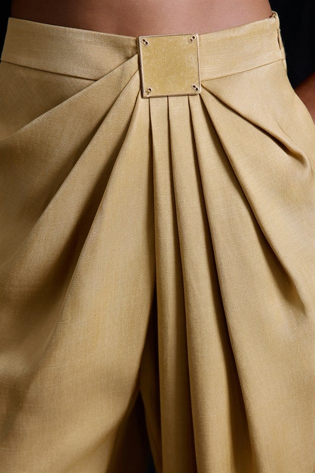 Ön Pileli Keten Karışımlı Camel Pantolon