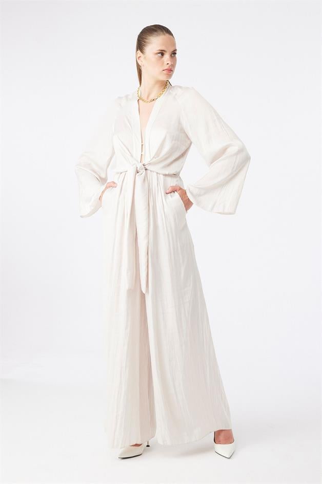 Önden Bağlamalı Rahat Form Bej Tulum