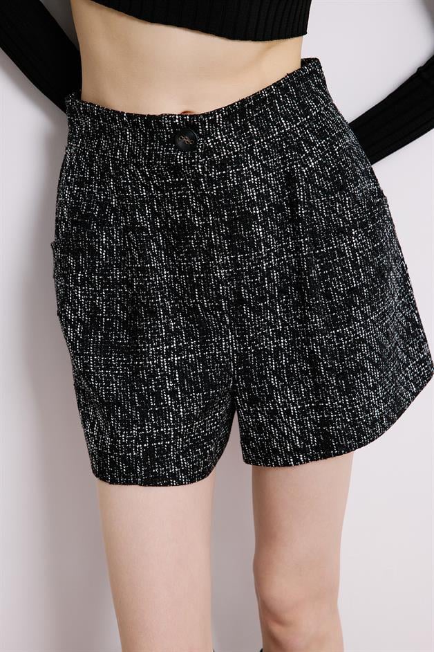 Black Tweed Shorts With Pleat Detail