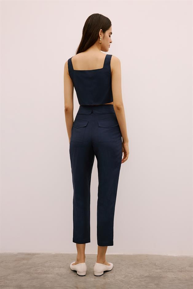 Pleated Relaxed-Fit Navy Trousers
