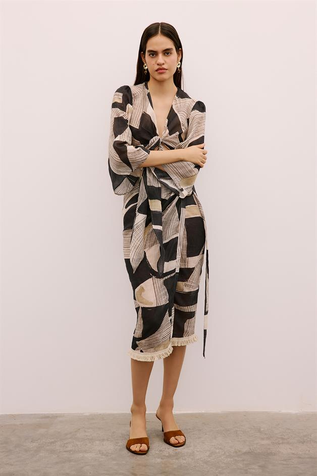 Fringe Detailed Patterned Black Pareo
