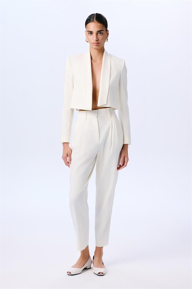 Shawl Collar Long Sleeve Ecru Crop Jacket  