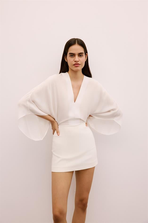 Elegant Romper-Style Mini Ecru Jumpsuit