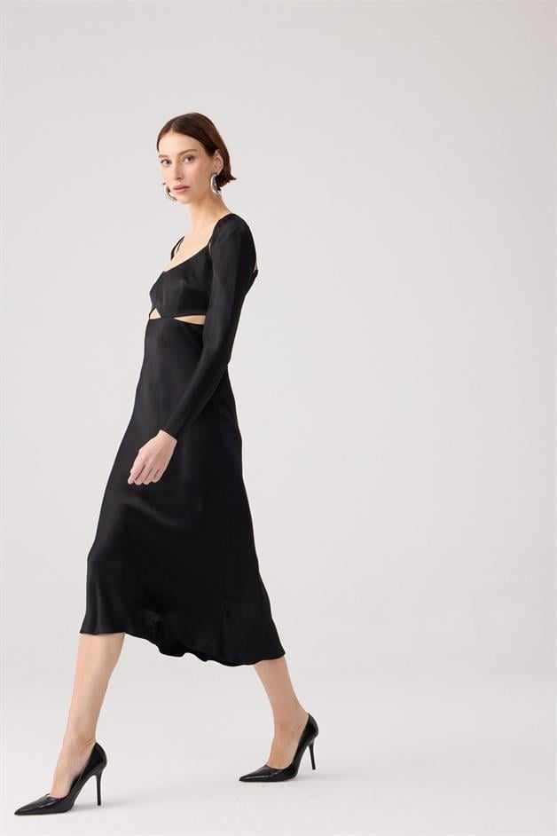 Back-Deep Black Midi Dress