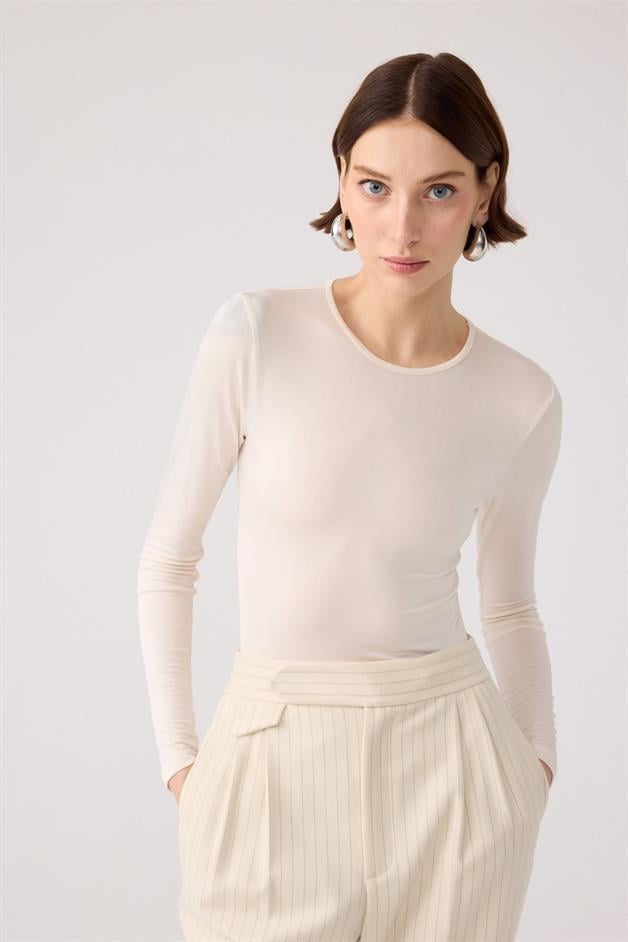 Open-Back Long-Sleeve Ecru Bodysuit