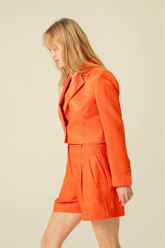 Single Button Detail Coral Crop Jacket