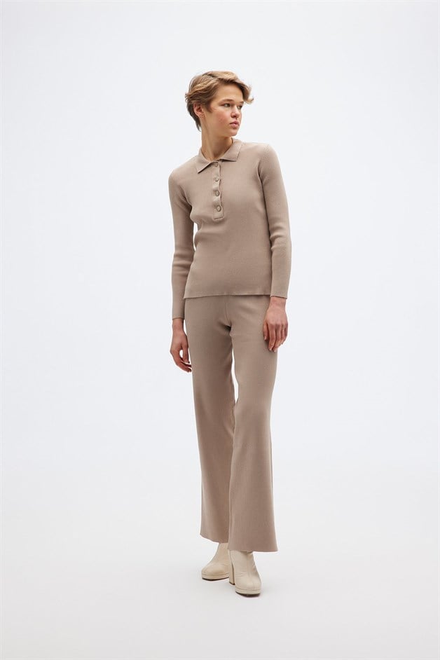 Triko Polo Yaka Camel Kazak