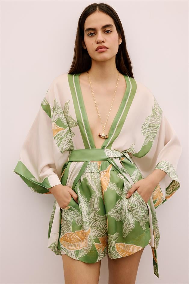Tropical Patterned Elastic Waist Green Mini Shorts