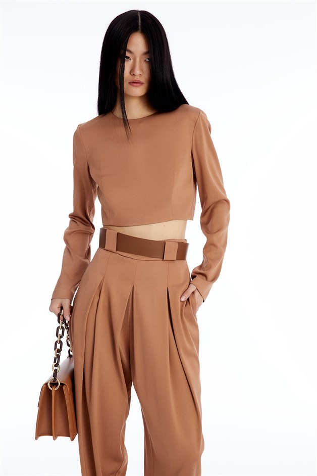 Uzun Kollu Camel Crop Bluz