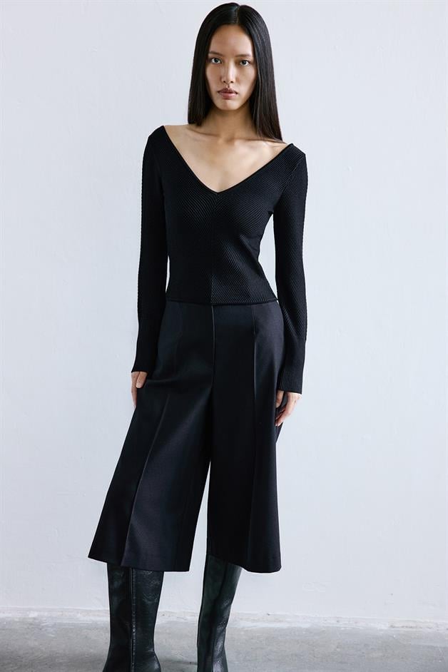 V-Neck Textured Black Knit Blouse