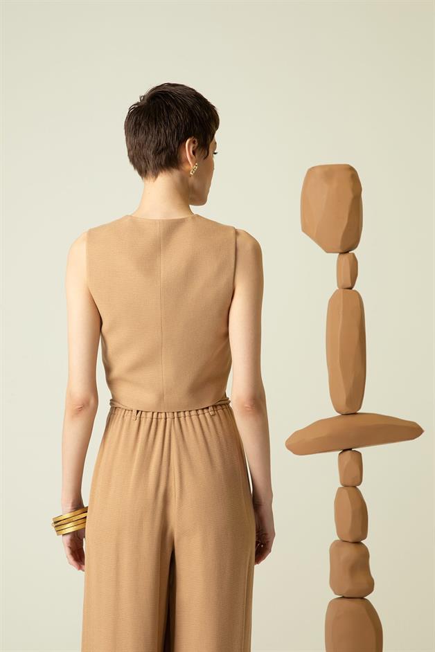V-Neck Sleeveless Brown Crop Vest