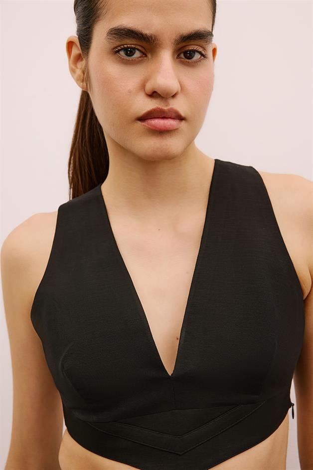 V-Neck Sleeveless Black Crop Blouse