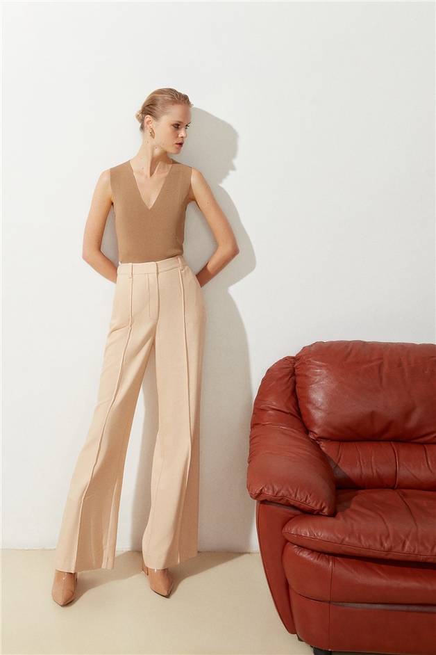 Camel V Yaka Kolsuz Triko Bluz