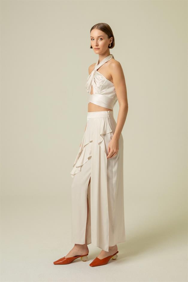 Ruffle Detail Slit Ecru Long Skirt