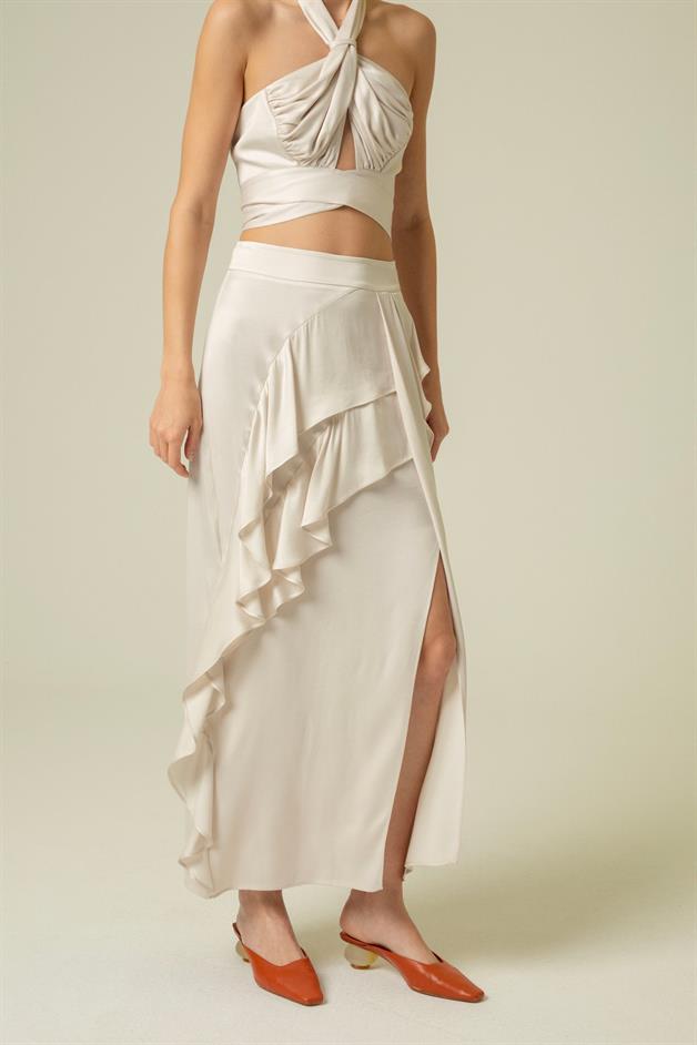 Ruffle Detail Slit Ecru Long Skirt