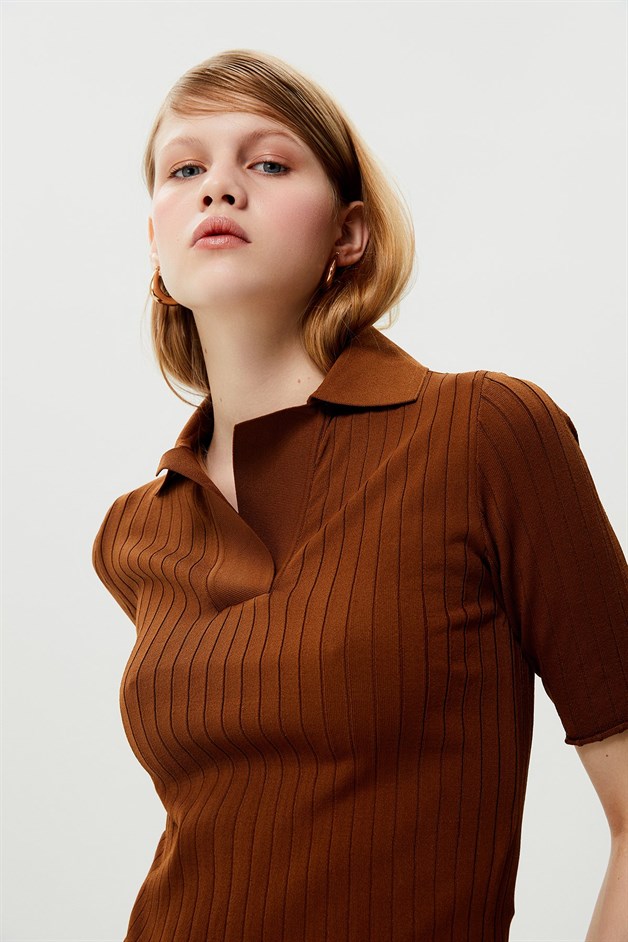 Yakalı Taba Triko Bluz