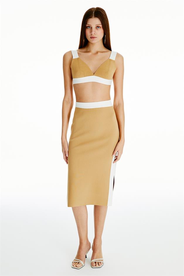 Yırtmaçlı Camel Triko Etek