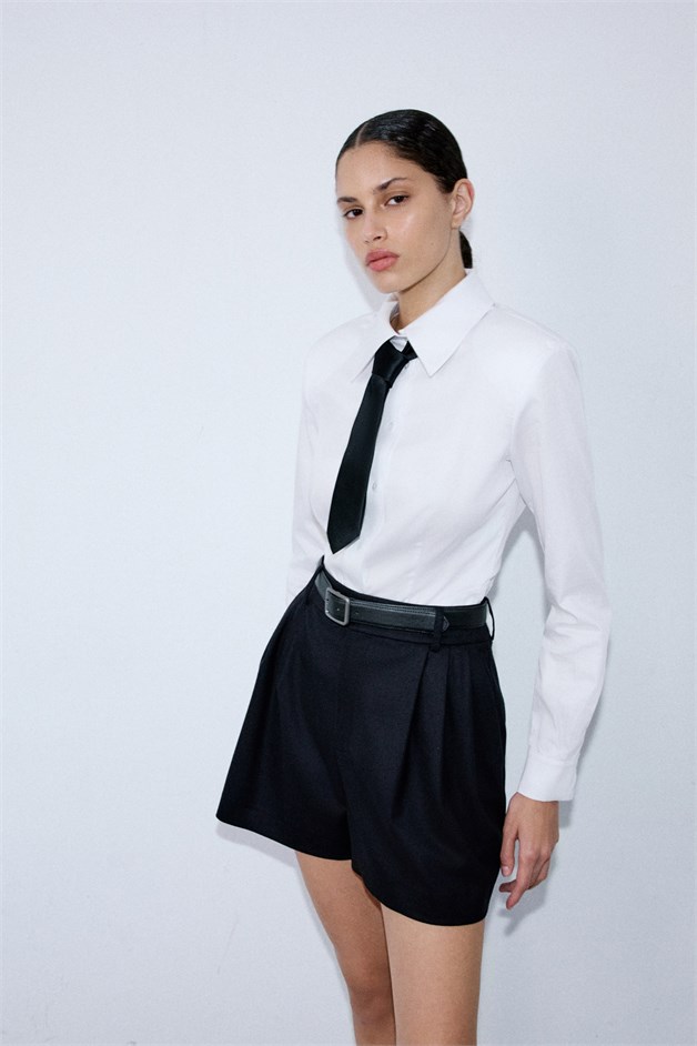 High Waist Pleat Detail Black Shorts