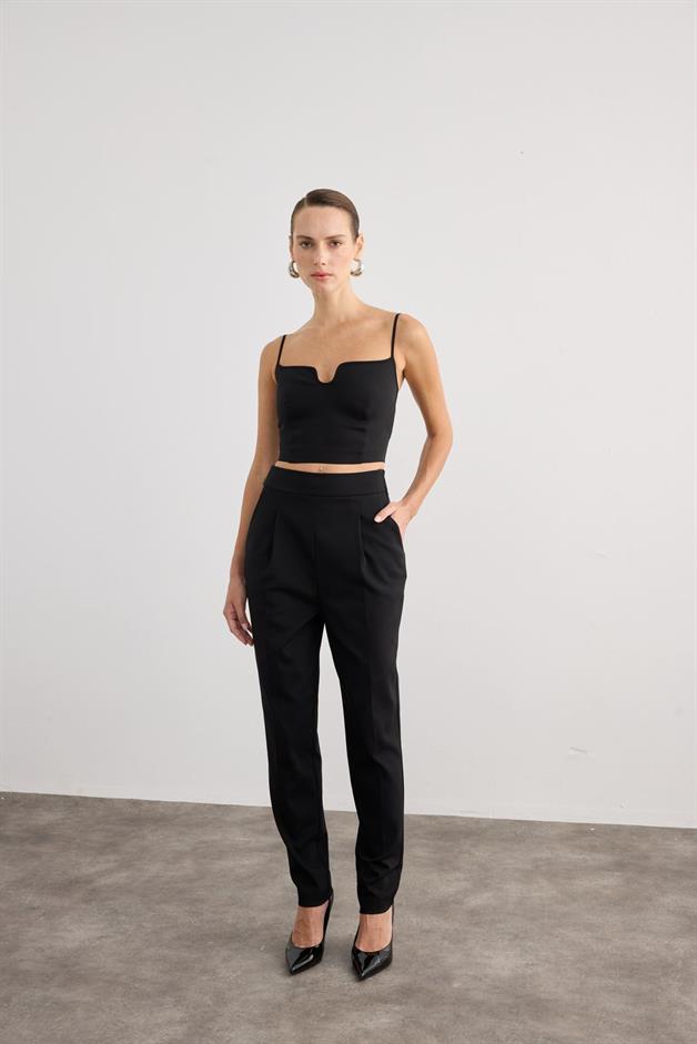High Waist Front Pleated Black Trousers