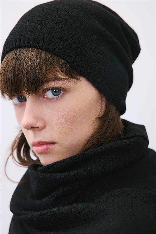 Soft Black Scarf and Beanie Set