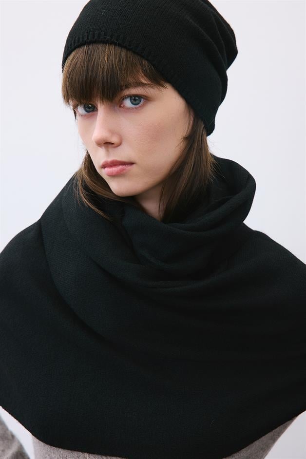 Soft Black Scarf and Beanie Set