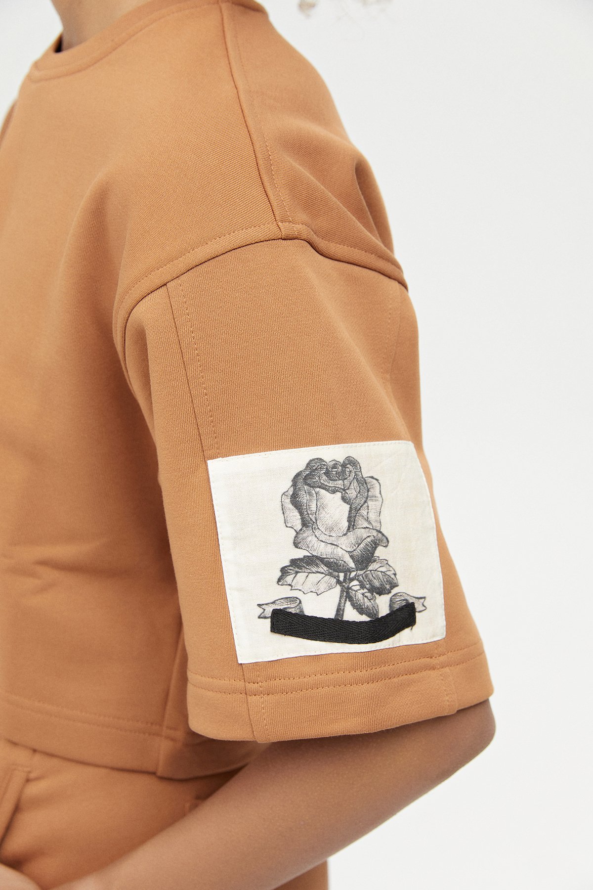 Camel Geniş Kesim Crop T-Shirt · 2