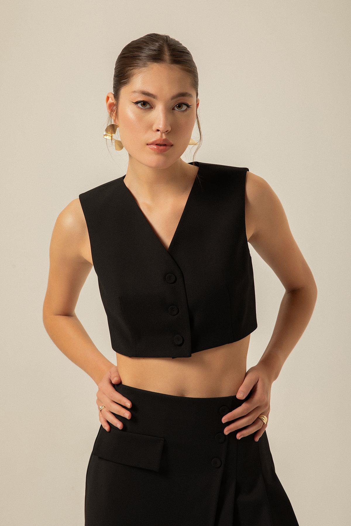 V Yaka Crop Siyah Yelek