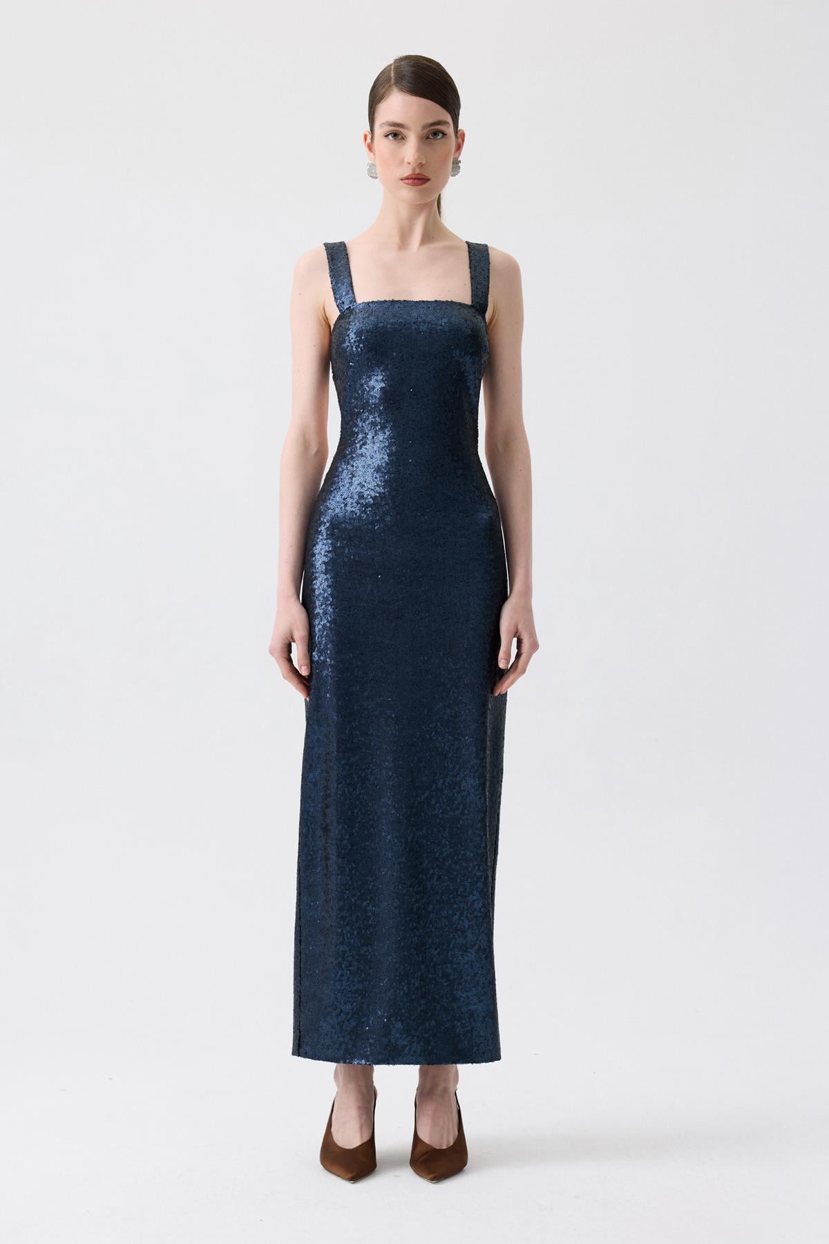 Slit Detail Long Navy Blue Sequin Dress | Rue Les Crateurs Slit Detail Long Navy Blue Sequin Dress | Rue Les Crateurs