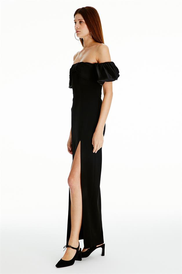 Omzu Açık Yırtmaçlı Siyah Elbise | Online Sipariş