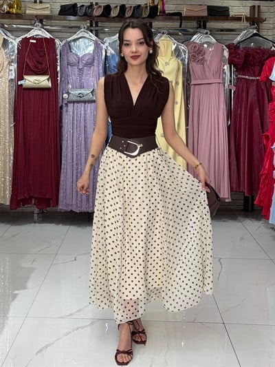 Bej  Kemer Detay Puantiyeli Şifon Etek