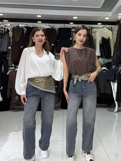 Beli Fular Detaylı Tasarım Jean