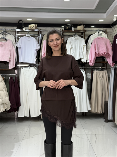 Dantel Detay Acı Kahve T-shirt
